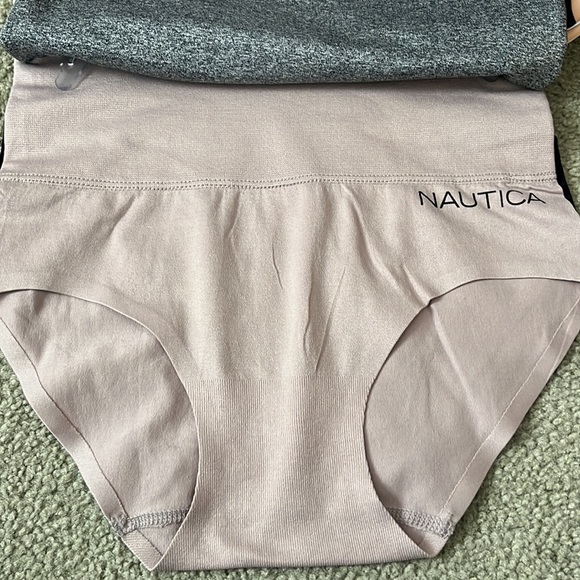 Nautical Seamless shaping briefs - Picture 7 of 8